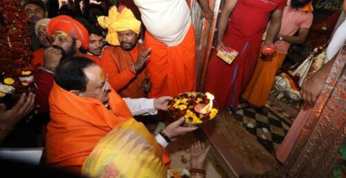 DSC 2407 bjp national president sh j.p. nadda offered prayers at saryu ghat and hanuman garhi temple in ayodhya (U.P.)